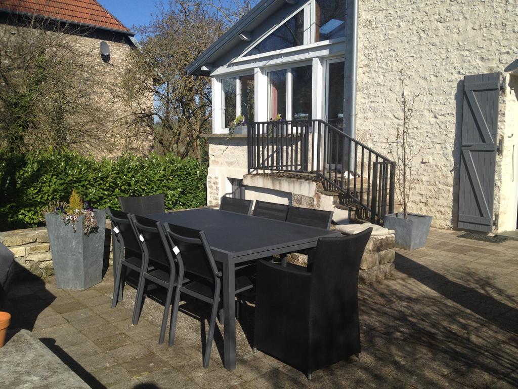 Les Petunias Hugier Exterior foto